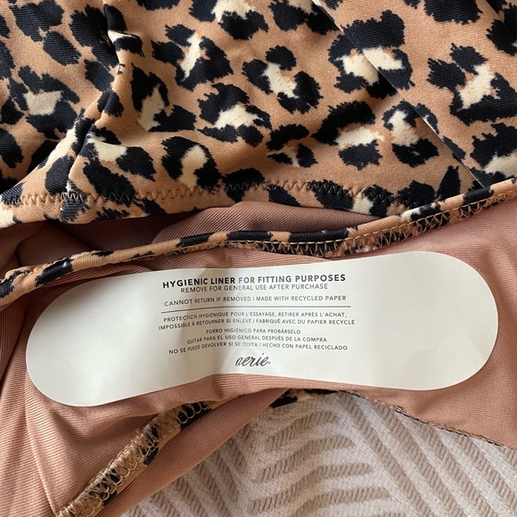Aerie one piece leopard swimsuit - Picture 4 of 6